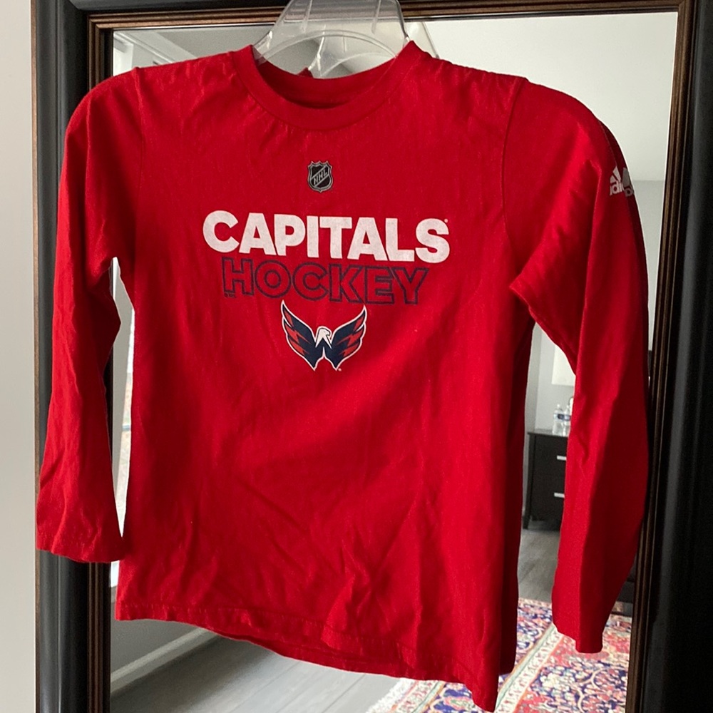 Washington Capitals Shirt, adidas, youth size 10/12, womens XS